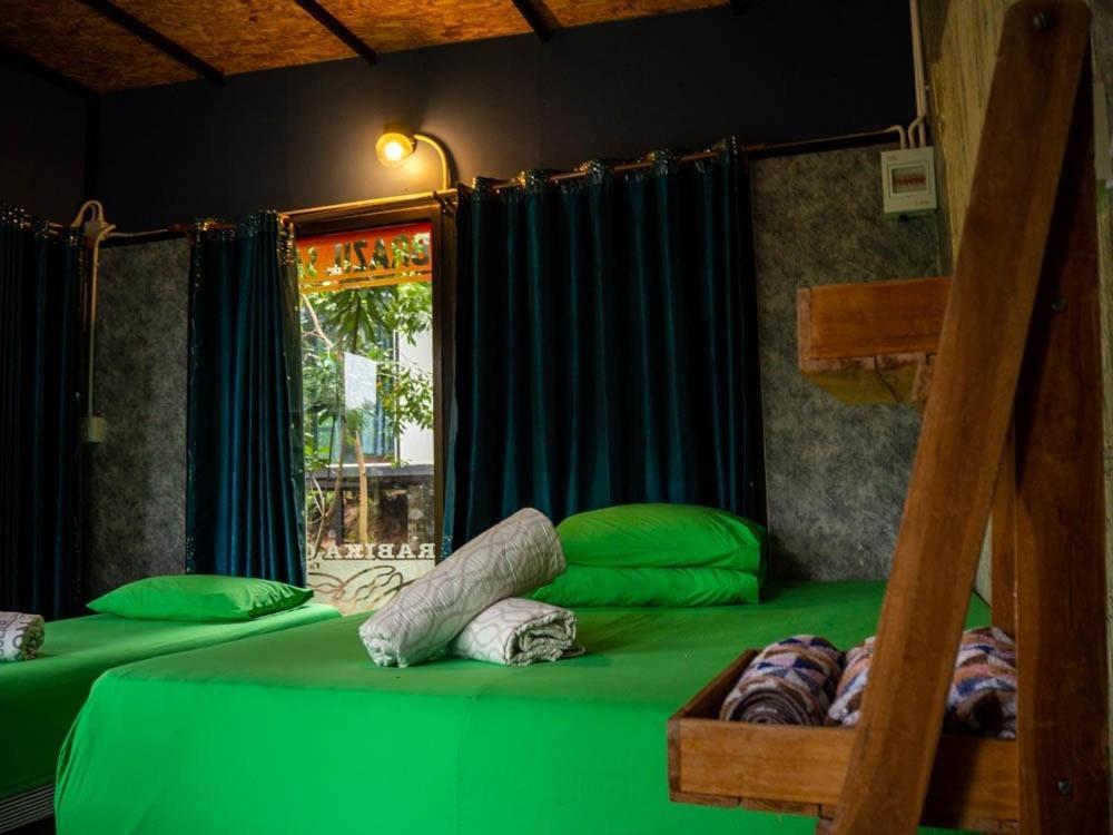 Beach Box Resort At Rimlay 라용 외부 사진