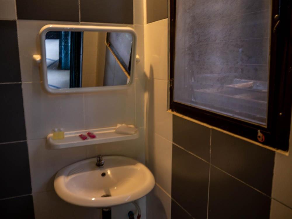 Beach Box Resort At Rimlay 라용 외부 사진
