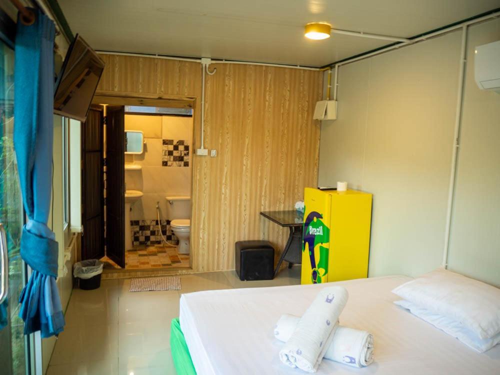 Beach Box Resort At Rimlay 라용 외부 사진