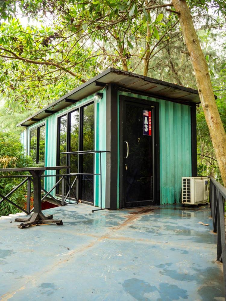 Beach Box Resort At Rimlay 라용 외부 사진